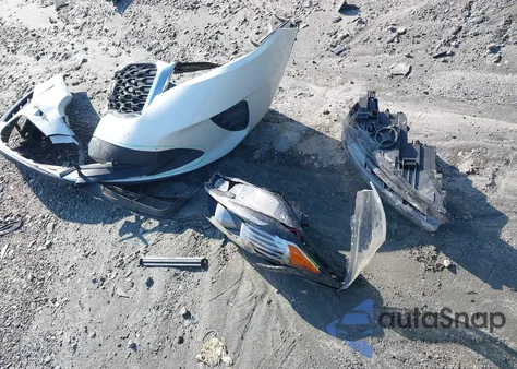 2019 Kia Sorento 2.4L Lx z USA, uszkodzony, nr VIN 5XYPG4A30KG562617